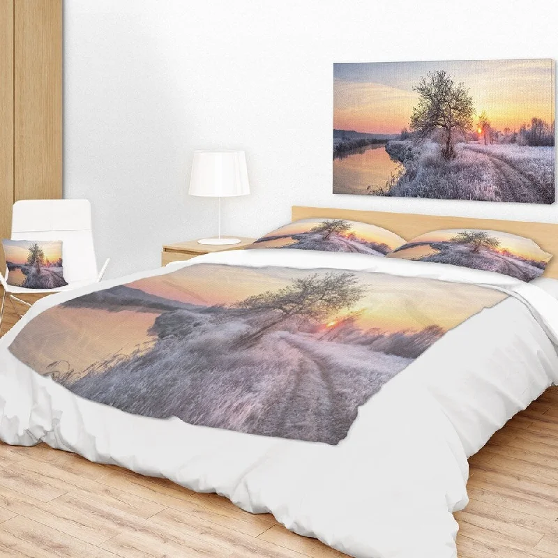 Bamboo fiber blankets with natural antibacterial propertiesBamboo fiber blankets with natural antibacterial propertiesDesignart 'Winter Sunrise over Frosty Field' Landscape Fleece Throw Blanket Bamboo fiber blankets with natural antibacterial propertiesBamboo fiber blankets with natural antibacterial propertiesDesignart 'Winter Sunrise over Frosty Field' Landscape Fleece Throw Blanket