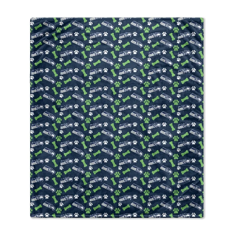 Linen blankets with a rustic and textured lookLinen blankets with a rustic and textured lookNFL Seattle Seahawks - Bones Repeat Pet Blanket