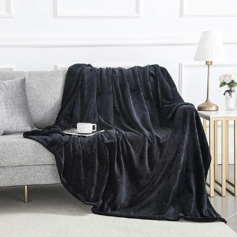 Queen - size blankets for standard - sized bedsQueen - size blankets for standard - sized bedsQueen Size Reversible Faux Fur Fleece Bed Blanket Black Queen - size blankets for standard - sized bedsQueen - size blankets for standard - sized bedsQueen Size Reversible Faux Fur Fleece Bed Blanket Black