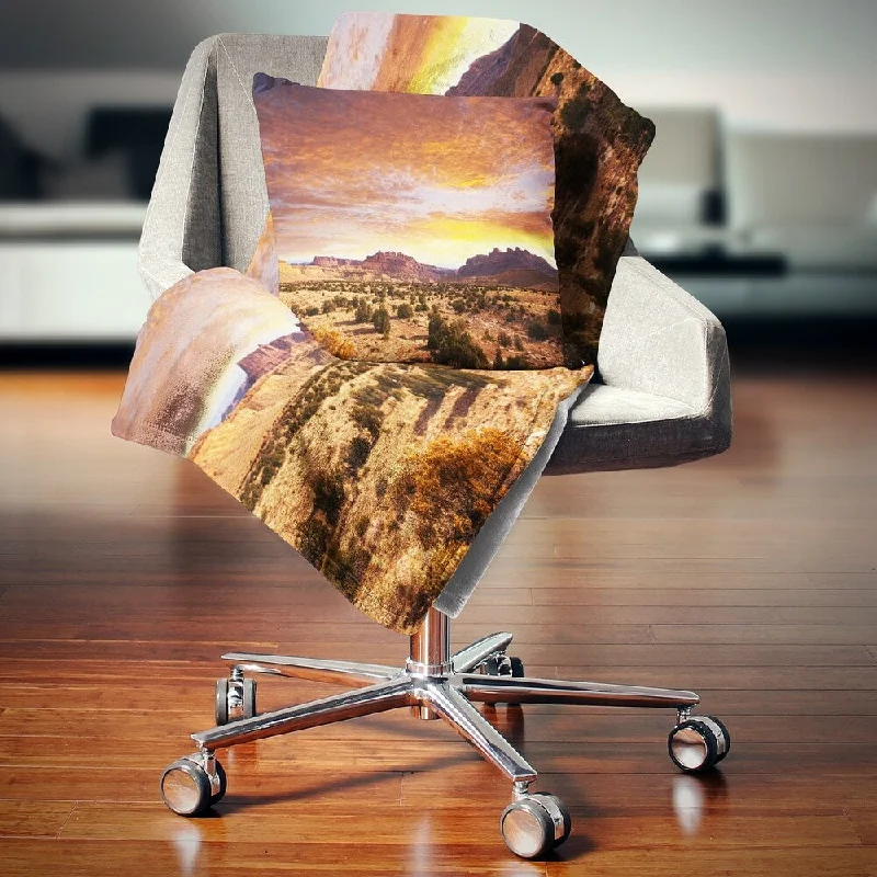 Queen - size blankets for standard - sized bedsQueen - size blankets for standard - sized bedsDesignart 'Land with Thick Clouds At Sunset' African Landscape Fleece Throw Blanket Queen - size blankets for standard - sized bedsQueen - size blankets for standard - sized bedsDesignart 'Land with Thick Clouds At Sunset' African Landscape Fleece Throw Blanket
