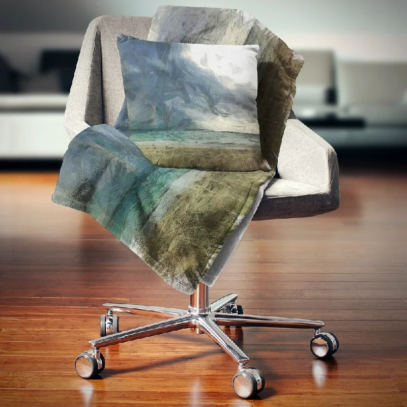Linen blankets with a rustic and textured lookLinen blankets with a rustic and textured lookDesignart 'Sea before Storm Watercolor' Landscape Fleece Throw Blanket