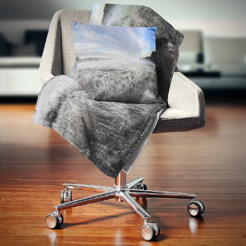 Silk blankets with a smooth and elegant touchSilk blankets with a smooth and elegant touchDesignart 'Hoarfrost on Grass under Cloudy Sky' Landscape Fleece Throw Blanket Silk blankets with a smooth and elegant touchSilk blankets with a smooth and elegant touchDesignart 'Hoarfrost on Grass under Cloudy Sky' Landscape Fleece Throw Blanket