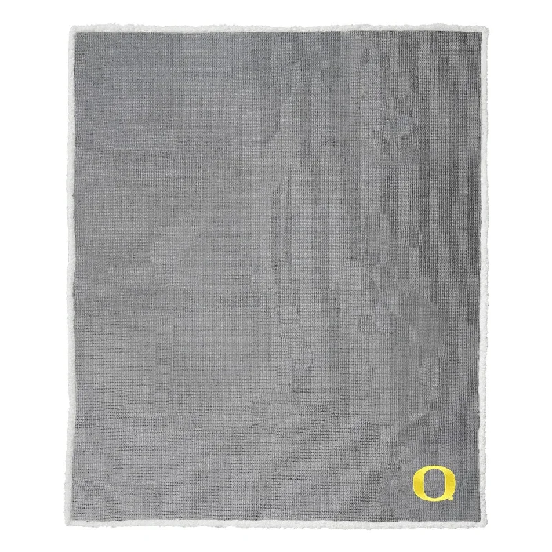 Fleece blankets for a cozy and plush textureFleece blankets for a cozy and plush textureOregon Subtle Waffle Sherpa Throw Fleece blankets for a cozy and plush textureFleece blankets for a cozy and plush textureOregon Subtle Waffle Sherpa Throw