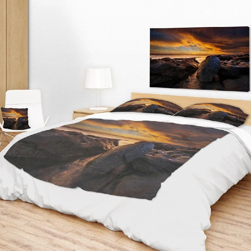 Recycled polyester blankets for an eco - conscious optionRecycled polyester blankets for an eco - conscious optionDesignart 'La Perhouse Beach Sydney' Seascape Throw Blanket Recycled polyester blankets for an eco - conscious optionRecycled polyester blankets for an eco - conscious optionDesignart 'La Perhouse Beach Sydney' Seascape Throw Blanket