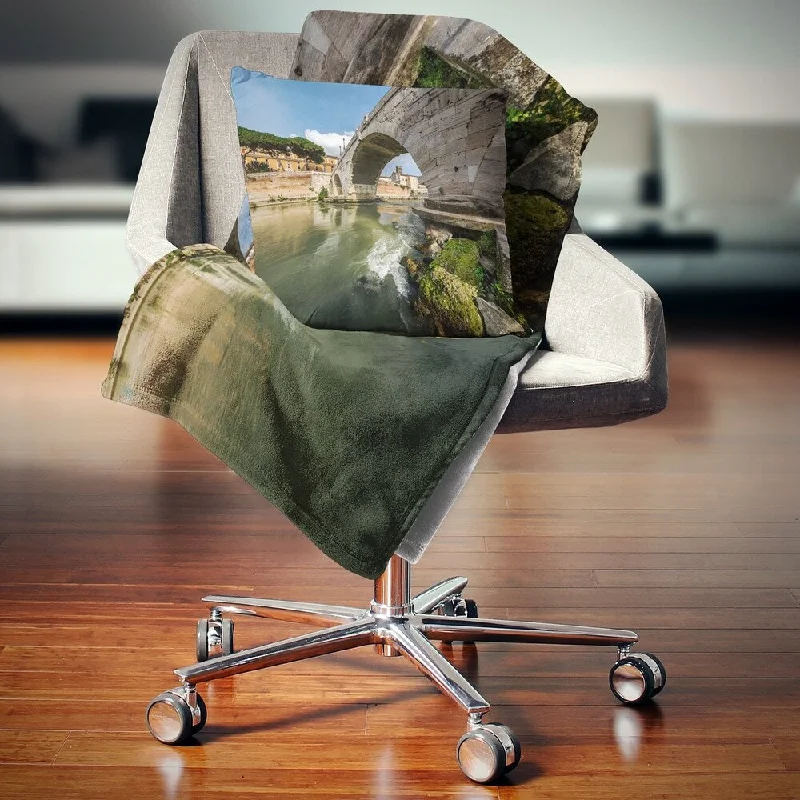 Queen - size blankets for standard - sized bedsQueen - size blankets for standard - sized bedsDesignart 'Cestius Bridge Over Tiber River' Landscape Fleece Throw Blanket Queen - size blankets for standard - sized bedsQueen - size blankets for standard - sized bedsDesignart 'Cestius Bridge Over Tiber River' Landscape Fleece Throw Blanket
