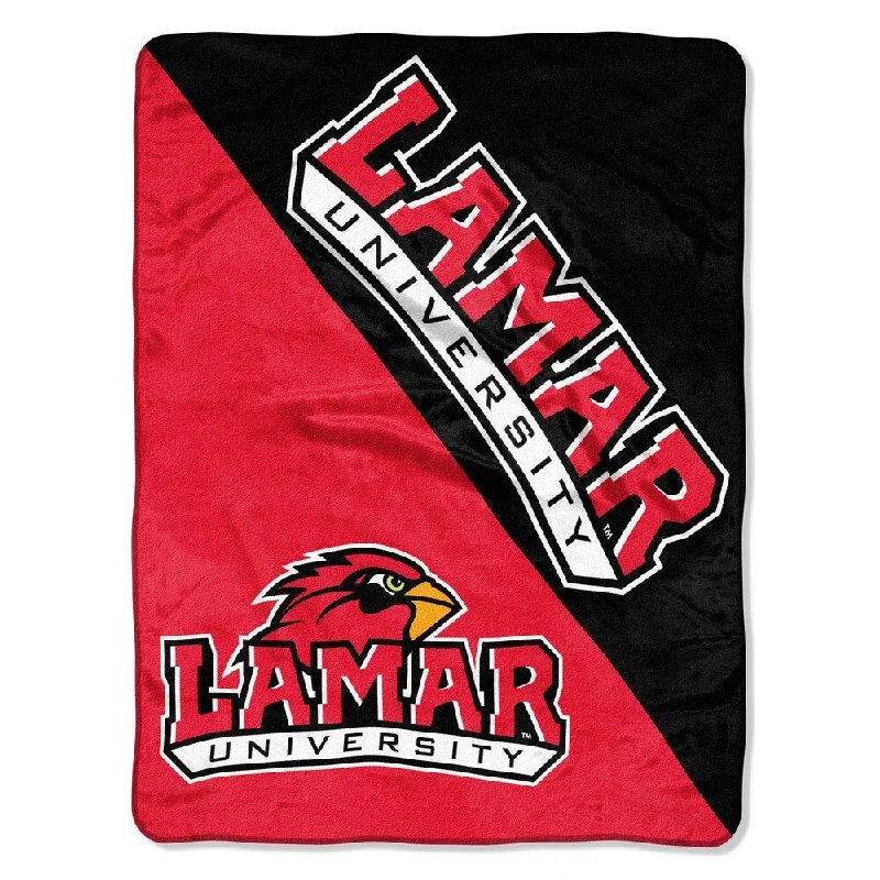 Recycled polyester blankets for an eco - conscious optionRecycled polyester blankets for an eco - conscious optionCOL 659 Lamar Halftone Micro Throw Recycled polyester blankets for an eco - conscious optionRecycled polyester blankets for an eco - conscious optionCOL 659 Lamar Halftone Micro Throw