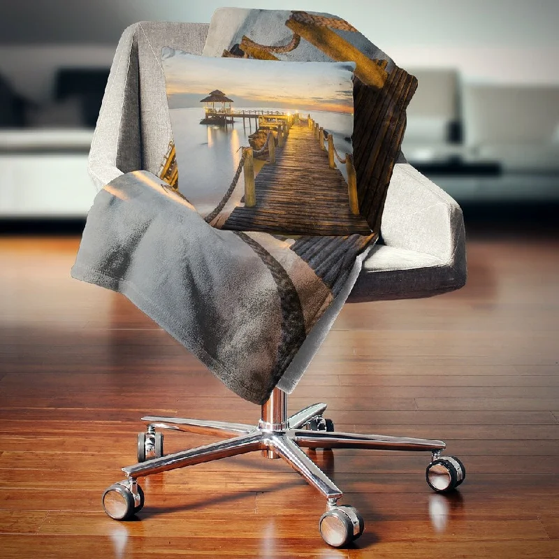Cotton blankets for breathability and a lightweight feelCotton blankets for breathability and a lightweight feelDesignart 'Brown Wooden Pier in Evening' Seashore Photo Throw Blanket Cotton blankets for breathability and a lightweight feelCotton blankets for breathability and a lightweight feelDesignart 'Brown Wooden Pier in Evening' Seashore Photo Throw Blanket