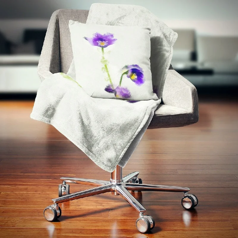 Silk blankets with a smooth and elegant touchSilk blankets with a smooth and elegant touchDesignart 'Purple Liverleaf Flower Watercolor' Floral Throw Blanket Silk blankets with a smooth and elegant touchSilk blankets with a smooth and elegant touchDesignart 'Purple Liverleaf Flower Watercolor' Floral Throw Blanket