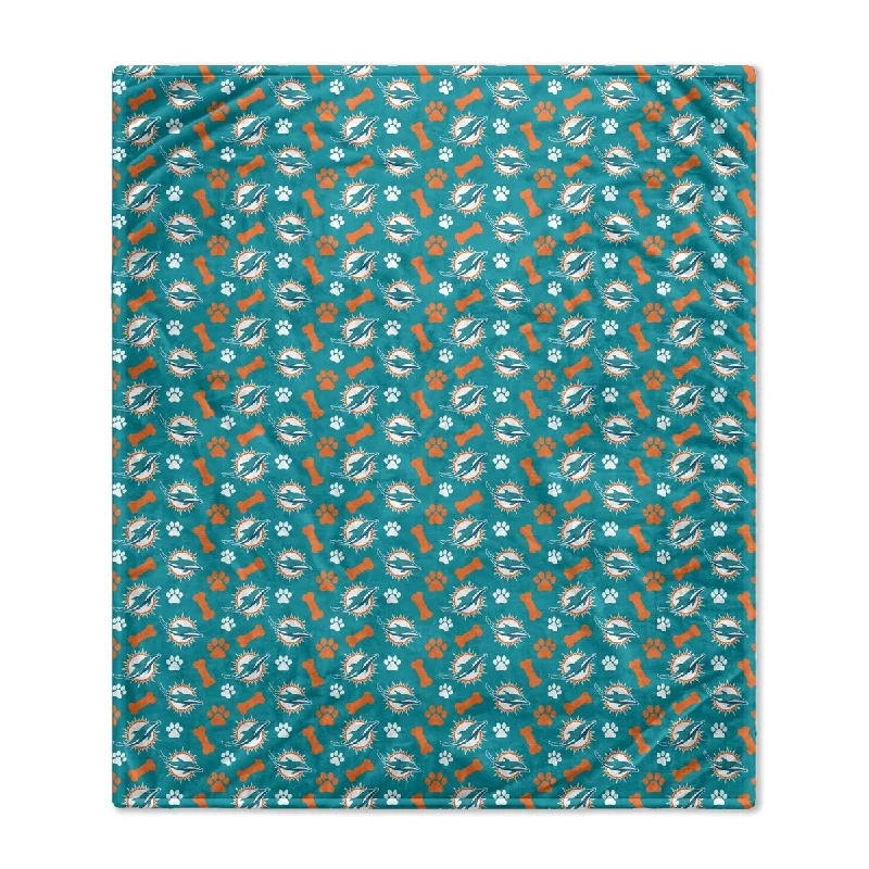 Recycled polyester blankets for an eco - conscious optionRecycled polyester blankets for an eco - conscious optionNFL Miami Dolphins - Bones Repeat Pet Blanket Recycled polyester blankets for an eco - conscious optionRecycled polyester blankets for an eco - conscious optionNFL Miami Dolphins - Bones Repeat Pet Blanket
