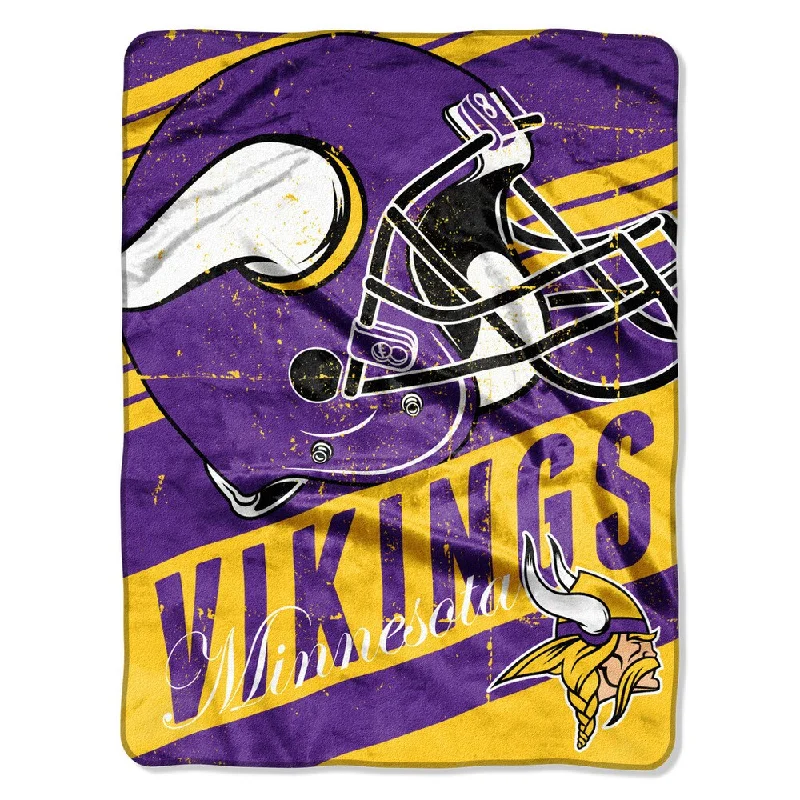 Rayon from bamboo blankets for a silky and breathable feelRayon from bamboo blankets for a silky and breathable feelNFL 059 Vikings Deep Slant Micro Throw Rayon from bamboo blankets for a silky and breathable feelRayon from bamboo blankets for a silky and breathable feelNFL 059 Vikings Deep Slant Micro Throw