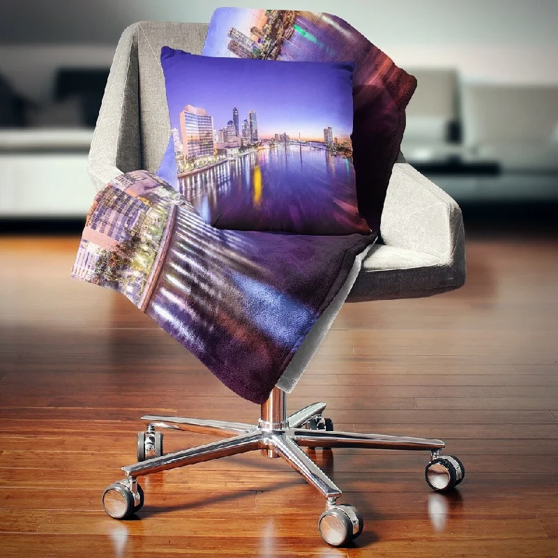Mohair blankets with a unique sheen and softnessMohair blankets with a unique sheen and softnessDesignart 'Jacksonville Florida City Cityscape' Photography Throw Blanket Mohair blankets with a unique sheen and softnessMohair blankets with a unique sheen and softnessDesignart 'Jacksonville Florida City Cityscape' Photography Throw Blanket
