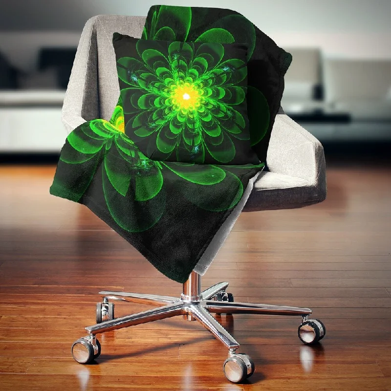 Bamboo fiber blankets with natural antibacterial propertiesBamboo fiber blankets with natural antibacterial propertiesDesignart 'Glowing Green Fractal Flower on Black' Floral Throw Blanket Bamboo fiber blankets with natural antibacterial propertiesBamboo fiber blankets with natural antibacterial propertiesDesignart 'Glowing Green Fractal Flower on Black' Floral Throw Blanket