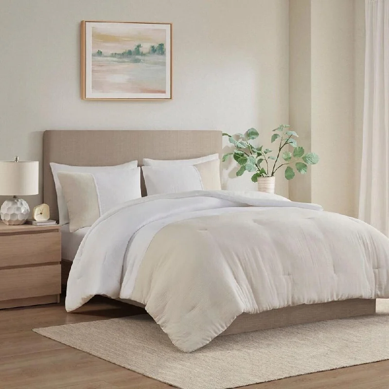 Silk blankets with a smooth and elegant touchSilk blankets with a smooth and elegant touch3pc Full/Queen Gauze Patchwork Oversized Comforter Set Natural Silk blankets with a smooth and elegant touchSilk blankets with a smooth and elegant touch3pc Full/Queen Gauze Patchwork Oversized Comforter Set Natural
