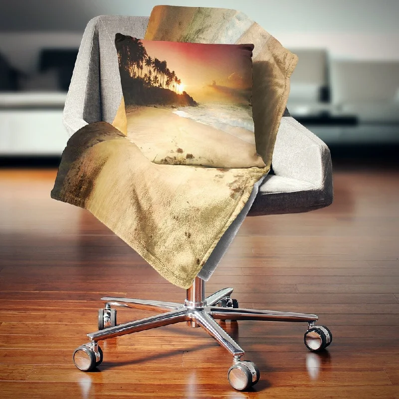 Acrylic blankets for a soft and affordable alternativeAcrylic blankets for a soft and affordable alternativeDesignart 'Amazing Sunset and Beach in Sri Lanka' Modern Seashore Throw Blanket Acrylic blankets for a soft and affordable alternativeAcrylic blankets for a soft and affordable alternativeDesignart 'Amazing Sunset and Beach in Sri Lanka' Modern Seashore Throw Blanket