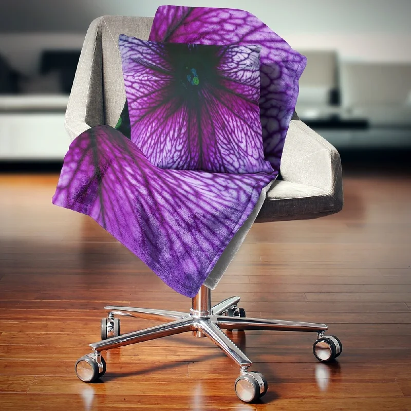 Alpaca wool blankets for a hypoallergenic and warm optionAlpaca wool blankets for a hypoallergenic and warm optionDesignart 'Abstract Purple Floral Design' Floral Throw Blanket Alpaca wool blankets for a hypoallergenic and warm optionAlpaca wool blankets for a hypoallergenic and warm optionDesignart 'Abstract Purple Floral Design' Floral Throw Blanket