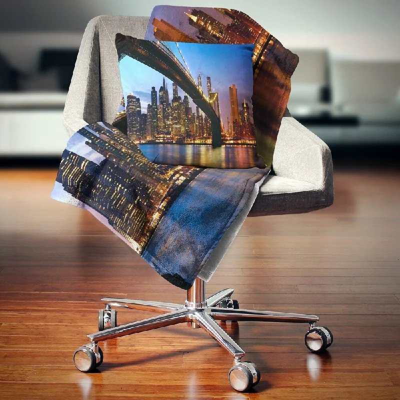Cashmere blankets for ultimate softness and luxuryCashmere blankets for ultimate softness and luxuryDesignart 'Manhattan City with Bridge under Blue Sky' Cityscape Throw Blanket Cashmere blankets for ultimate softness and luxuryCashmere blankets for ultimate softness and luxuryDesignart 'Manhattan City with Bridge under Blue Sky' Cityscape Throw Blanket