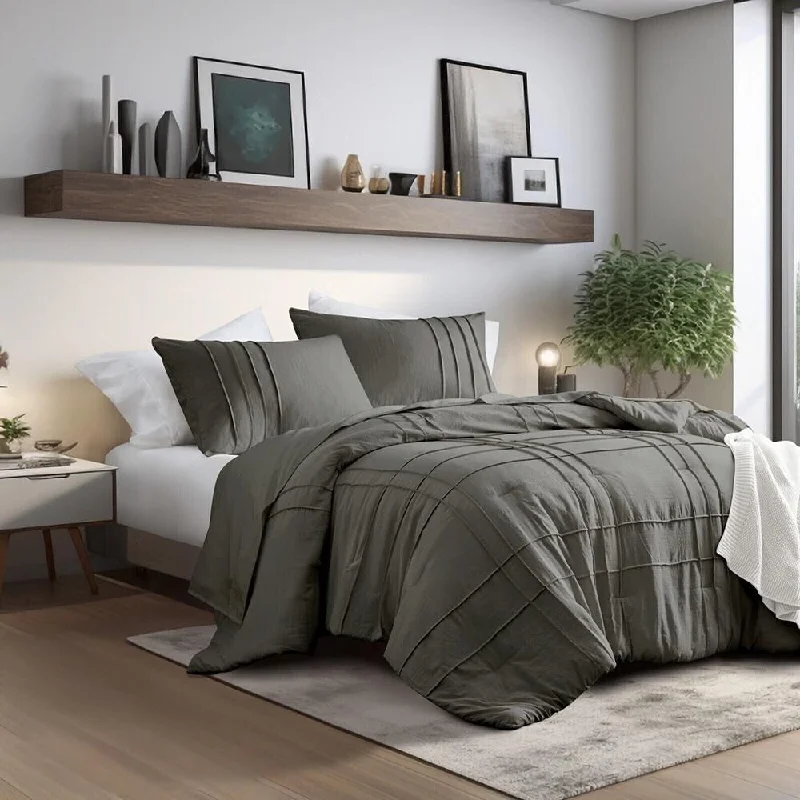 Alpaca wool blankets for a hypoallergenic and warm optionAlpaca wool blankets for a hypoallergenic and warm optionFull/Queen Textured Soft Pleated Comforter Set Lightweight Grey Alpaca wool blankets for a hypoallergenic and warm optionAlpaca wool blankets for a hypoallergenic and warm optionFull/Queen Textured Soft Pleated Comforter Set Lightweight Grey
