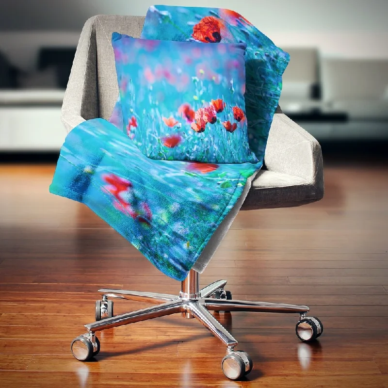 King - size blankets to cover large beds comfortablyKing - size blankets to cover large beds comfortablyDesignart 'Poppy Flowers Field At Night' Floral Throw Blanket King - size blankets to cover large beds comfortablyKing - size blankets to cover large beds comfortablyDesignart 'Poppy Flowers Field At Night' Floral Throw Blanket