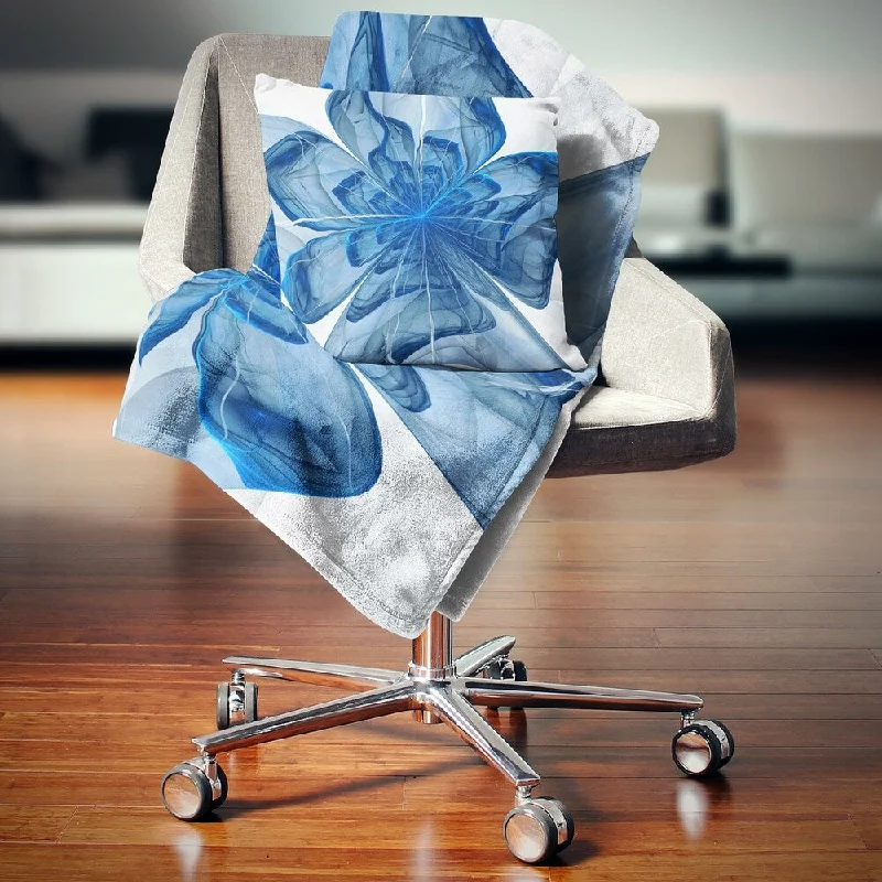 Recycled polyester blankets for an eco - conscious optionRecycled polyester blankets for an eco - conscious optionDesignart 'Blue Fractal Flower with Large Petals' Floral Throw Blanket Recycled polyester blankets for an eco - conscious optionRecycled polyester blankets for an eco - conscious optionDesignart 'Blue Fractal Flower with Large Petals' Floral Throw Blanket