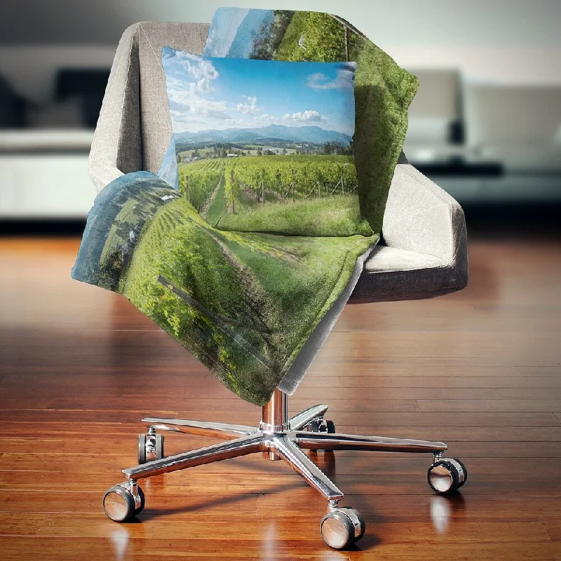 Silk blankets with a smooth and elegant touchSilk blankets with a smooth and elegant touchDesignart 'View of the Yarra Valley Melbourne' Photography Throw Blanket Silk blankets with a smooth and elegant touchSilk blankets with a smooth and elegant touchDesignart 'View of the Yarra Valley Melbourne' Photography Throw Blanket