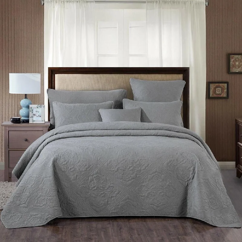 Wool blankets with natural warmth and insulationWool blankets with natural warmth and insulationFull Floral Stone Matelassé Diamond Bedspread Blanket Set Grey Wool blankets with natural warmth and insulationWool blankets with natural warmth and insulationFull Floral Stone Matelassé Diamond Bedspread Blanket Set Grey