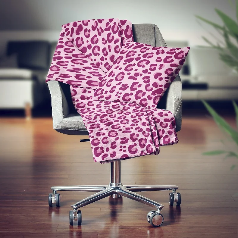 Microfiber blankets that are durable and easy to care forMicrofiber blankets that are durable and easy to care forDesignart' Pink Leopard Pattern' Modern Throw Blanket - 71x59 Microfiber blankets that are durable and easy to care forMicrofiber blankets that are durable and easy to care forDesignart' Pink Leopard Pattern' Modern Throw Blanket - 71x59
