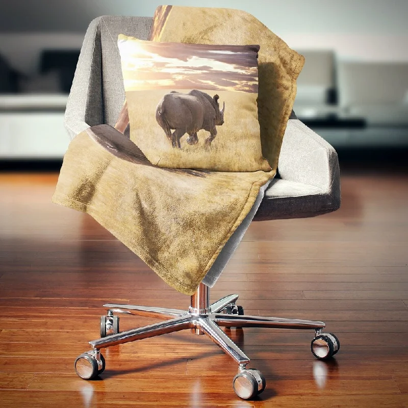 Silk blankets with a smooth and elegant touchSilk blankets with a smooth and elegant touchDesignart 'Giant Rhino under Bright Sky' African Wall Throw Blanket Silk blankets with a smooth and elegant touchSilk blankets with a smooth and elegant touchDesignart 'Giant Rhino under Bright Sky' African Wall Throw Blanket