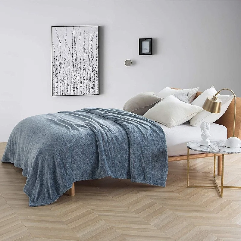 Microfiber blankets that are durable and easy to care forMicrofiber blankets that are durable and easy to care forComa Inducer Blanket - UB-Jealy - Nightfall Navy Microfiber blankets that are durable and easy to care forMicrofiber blankets that are durable and easy to care forComa Inducer Blanket - UB-Jealy - Nightfall Navy