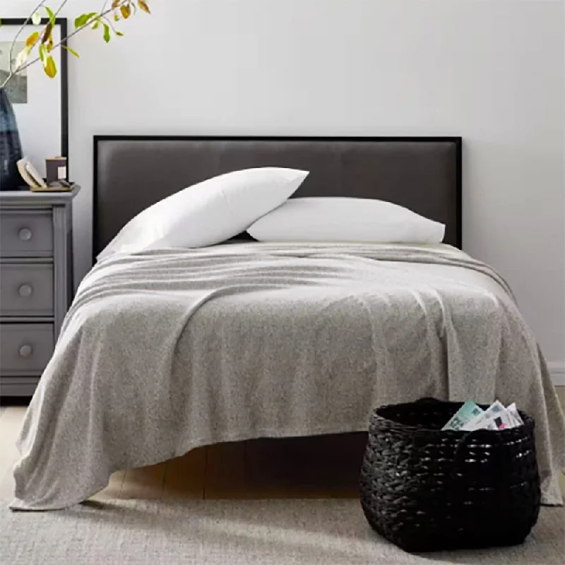Wool blankets with natural warmth and insulationWool blankets with natural warmth and insulationFull/Queen Sweatshirt Collection Polyester Blanket Taupe Wool blankets with natural warmth and insulationWool blankets with natural warmth and insulationFull/Queen Sweatshirt Collection Polyester Blanket Taupe