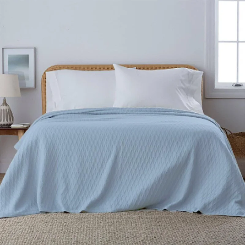 Linen blankets with a rustic and textured lookLinen blankets with a rustic and textured lookKing Cotton Rayon Made From Bamboo Woven Blanket Misty Blue Linen blankets with a rustic and textured lookLinen blankets with a rustic and textured lookKing Cotton Rayon Made From Bamboo Woven Blanket Misty Blue