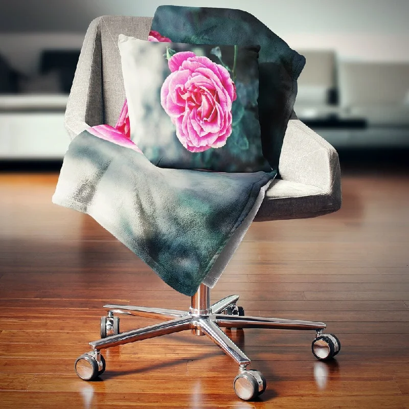 Bamboo fiber blankets with natural antibacterial propertiesBamboo fiber blankets with natural antibacterial propertiesDesignart 'Red Rose in Vintage Style' Floral Throw Blanket Bamboo fiber blankets with natural antibacterial propertiesBamboo fiber blankets with natural antibacterial propertiesDesignart 'Red Rose in Vintage Style' Floral Throw Blanket