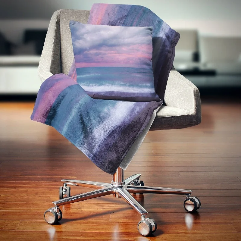 Synthetic fiber blend blankets for a budget - friendly choiceSynthetic fiber blend blankets for a budget - friendly choiceDesignart 'Blue and Pink Unset over Sea' Seashore Throw Blanket Synthetic fiber blend blankets for a budget - friendly choiceSynthetic fiber blend blankets for a budget - friendly choiceDesignart 'Blue and Pink Unset over Sea' Seashore Throw Blanket
