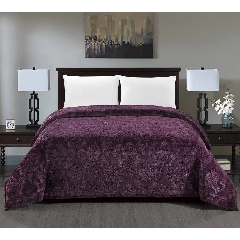 Rayon from bamboo blankets for a silky and breathable feelRayon from bamboo blankets for a silky and breathable feelVersaille Blanket King Plum Rayon from bamboo blankets for a silky and breathable feelRayon from bamboo blankets for a silky and breathable feelVersaille Blanket King Plum