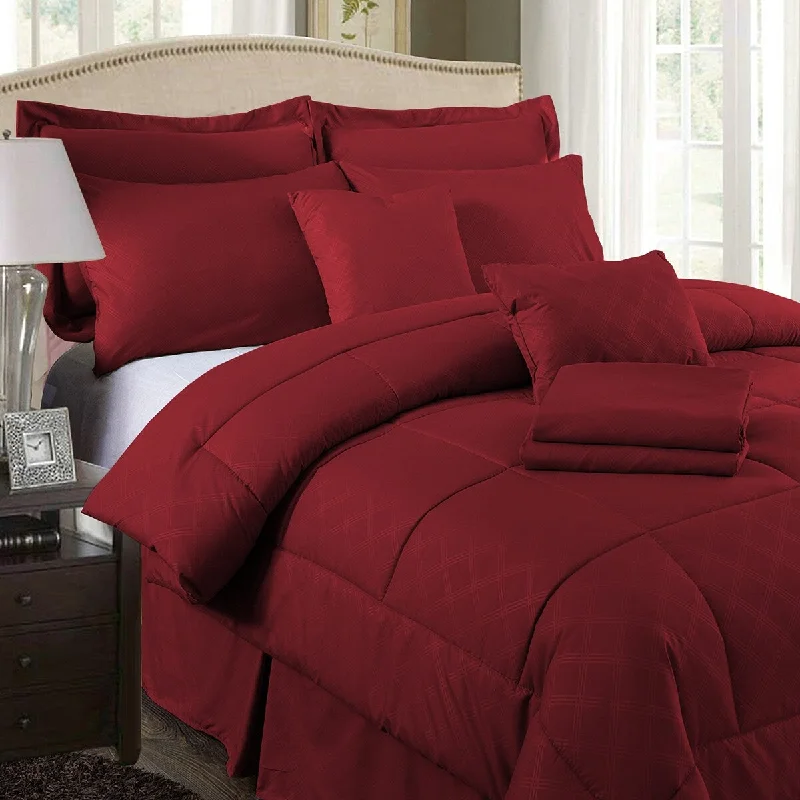 Full - size comforters suitable for full - sized beds in guest rooms or small bedrooms8/10 Piece Burgundy Plaid Comforter Set Full - size comforters suitable for full - sized beds in guest rooms or small bedrooms8/10 Piece Burgundy Plaid Comforter Set
