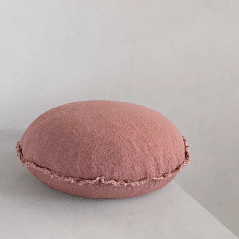 Cooling Pillows for Hot SleepersFlocca Macaron Linen Pillow - Rosa