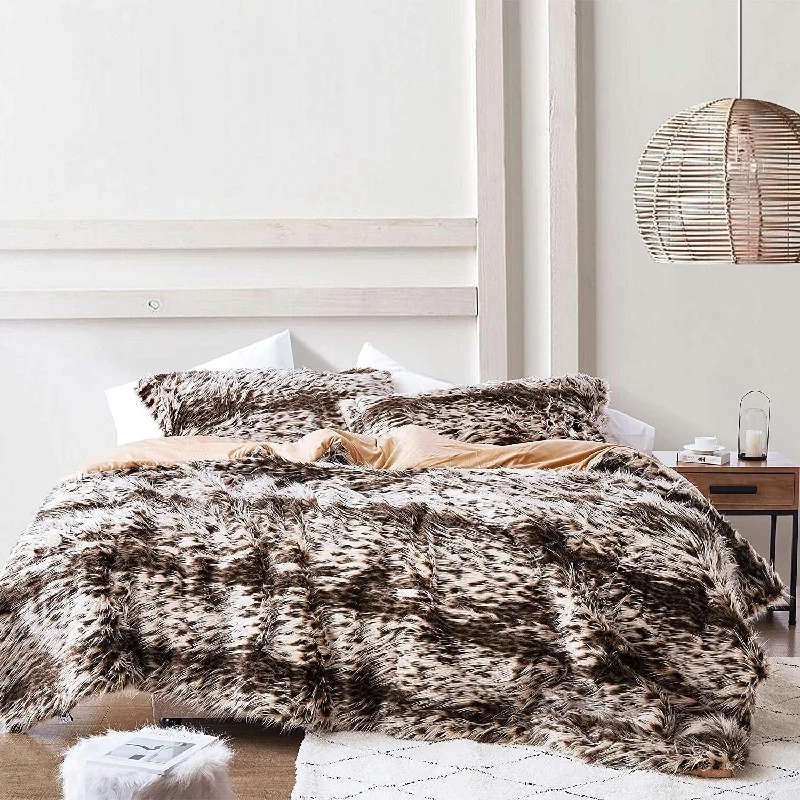 Silk - filled comforters for a luxurious and smooth touchChillin Cheetah - Coma Inducer® Oversized Comforter Set