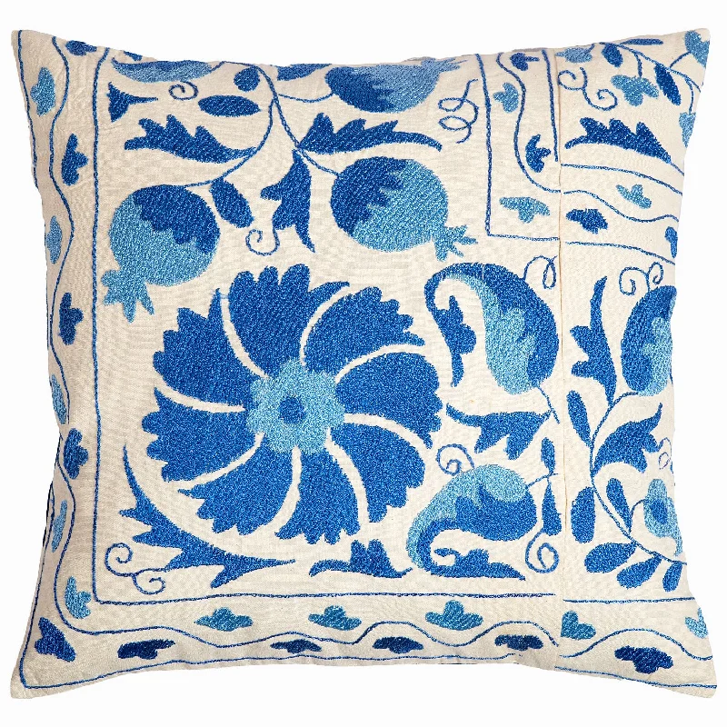 Square Pillows for Modern Home DecorVibrant Decorative Pillow