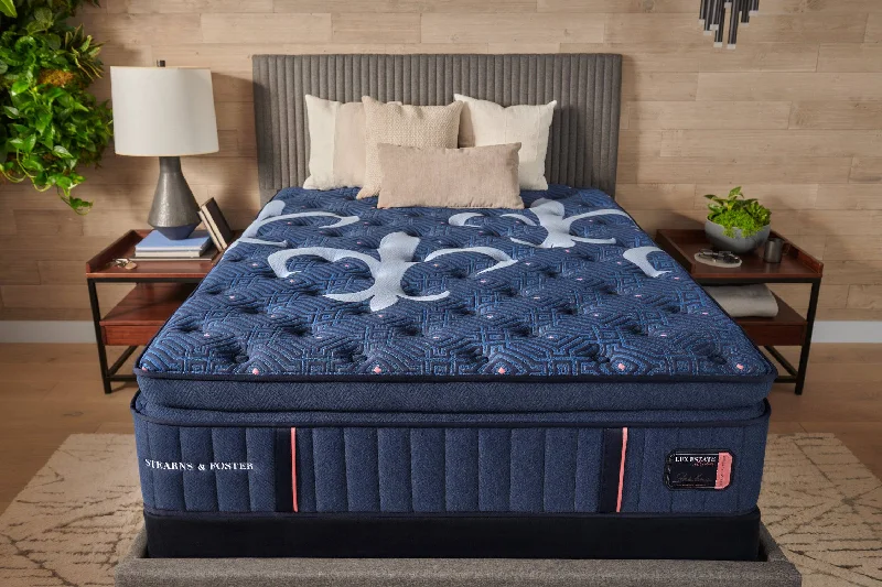 Hybrid mattresses combining foam and innerspring technologyStearns & Foster® Lux Estate Medium Euro Pillow Top Mattress Hybrid mattresses combining foam and innerspring technologyStearns & Foster® Lux Estate Medium Euro Pillow Top Mattress