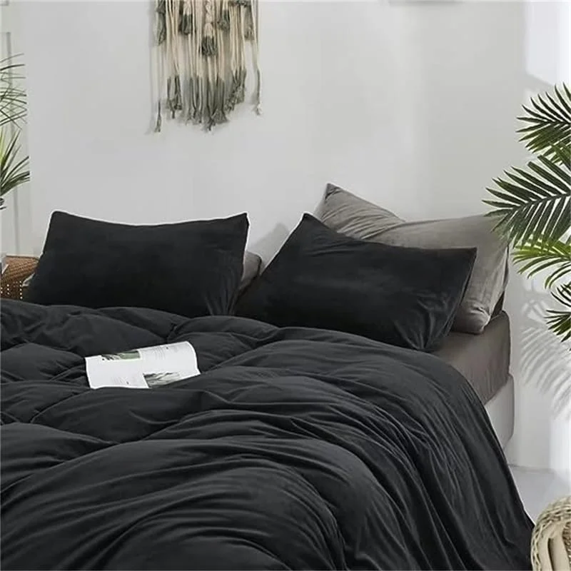 Wool - filled comforters with natural moisture - wicking and temperature - regulating featuresBedding Comforter Wool - filled comforters with natural moisture - wicking and temperature - regulating featuresBedding Comforter