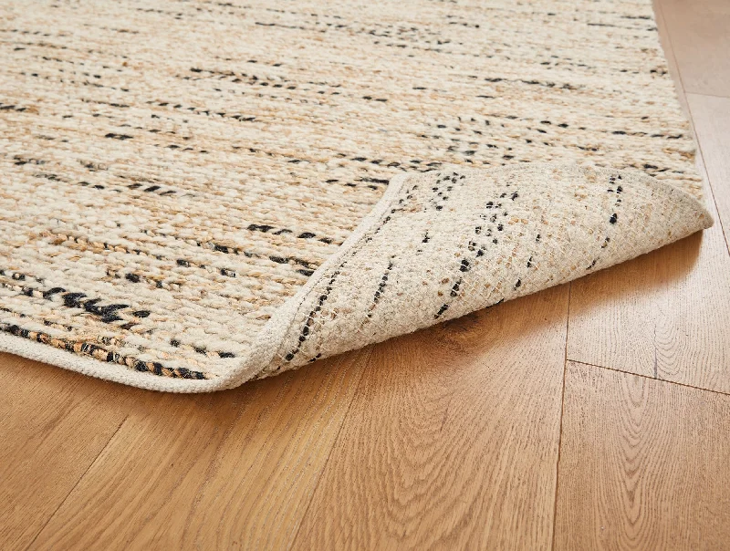 Travel Pillows for Long JourneysCoyuchi + Rejuvenation Kaden Braided Flatweave Wool Jute Rug Travel Pillows for Long JourneysCoyuchi + Rejuvenation Kaden Braided Flatweave Wool Jute Rug