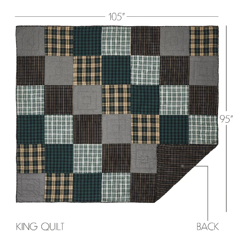 Bed skirts with a beach - themed printPine Grove King Quilt 105Wx95L