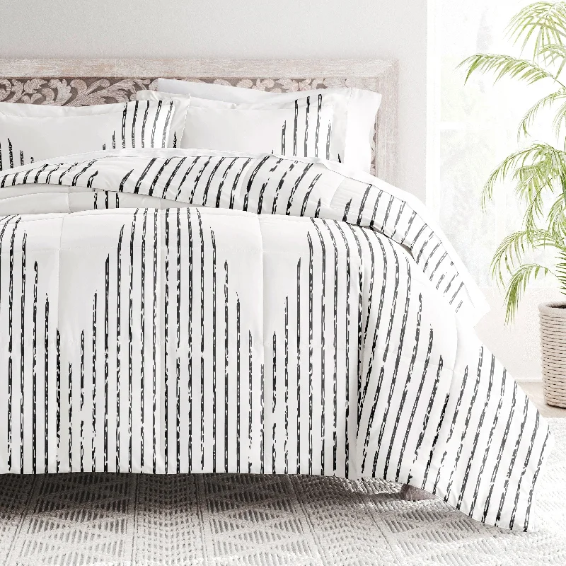 Duck down comforters with a softer feel and good warmth retentionBecky Cameron Ultra Soft Diamond Stripe Down-Alternative Comforter Duck down comforters with a softer feel and good warmth retentionBecky Cameron Ultra Soft Diamond Stripe Down-Alternative Comforter