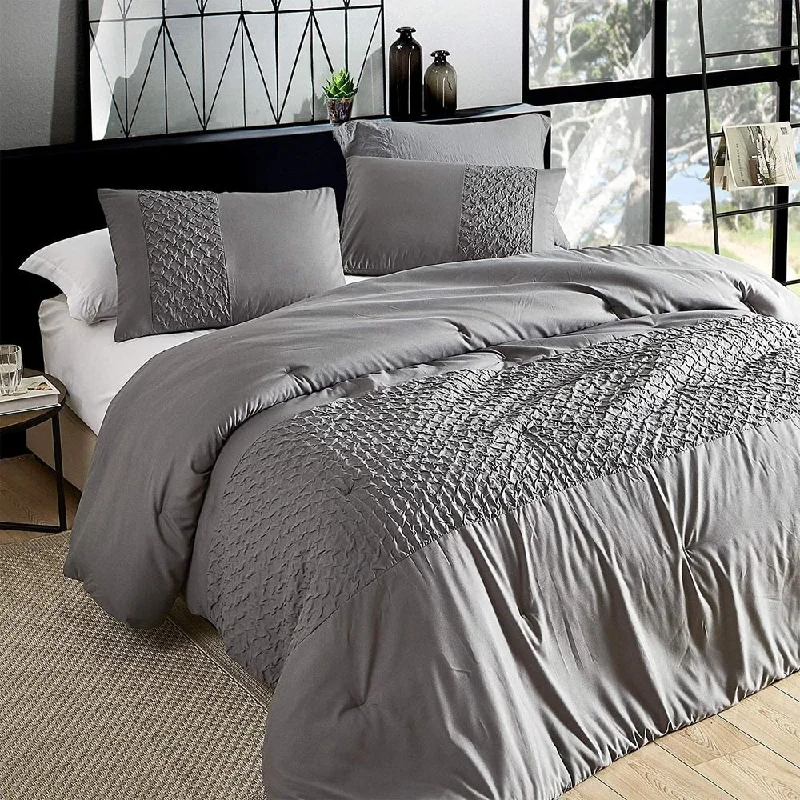 Duck down comforters with a softer feel and good warmth retentionCirrus Gray Oversized Comforter (Shams not included) Duck down comforters with a softer feel and good warmth retentionCirrus Gray Oversized Comforter (Shams not included)
