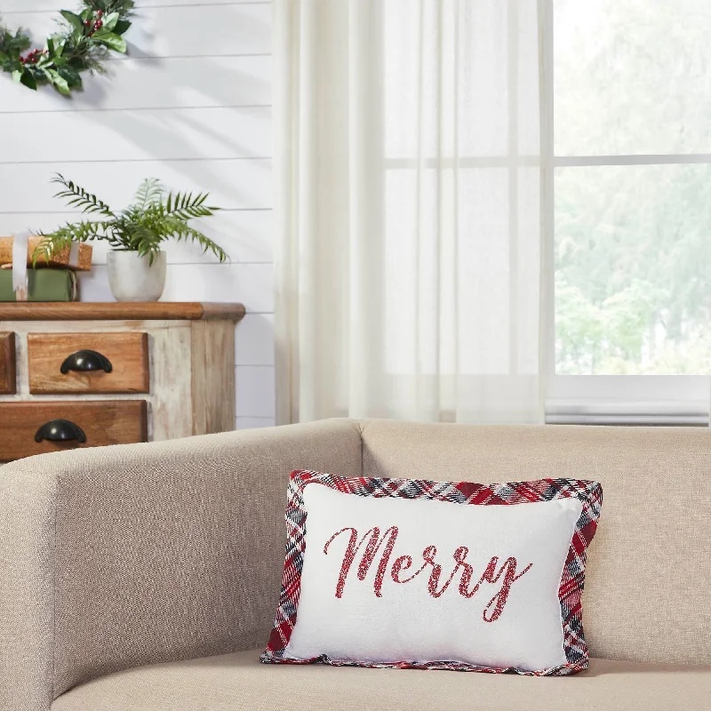 Travel Pillows for Long JourneysGregor Plaid Merry Pillow