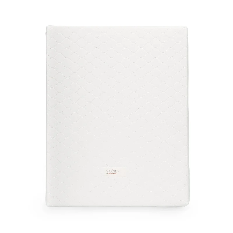 Queen - size mattresses for couples and standard bedroomsPure Core Midi Crib Mattress w/ Hybrid Quilted Waterproof Cover (Lightweight) Queen - size mattresses for couples and standard bedroomsPure Core Midi Crib Mattress w/ Hybrid Quilted Waterproof Cover (Lightweight)