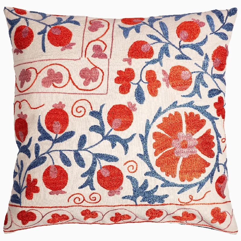 Silk Pillows for Smooth Skin and HairHome Decorative Pillow