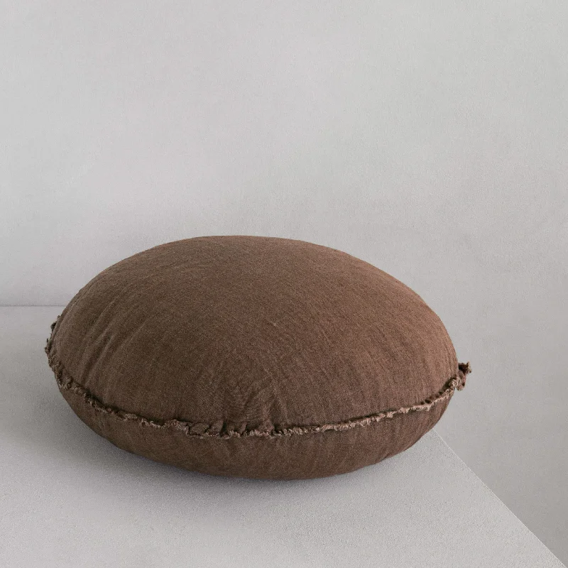 Plush Pillows for a Cozy BedFlocca Macaron Linen Pillow - Bere