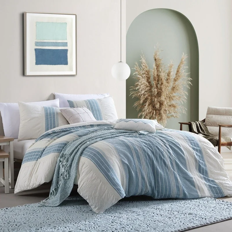 Cotton - filled comforters for a breathable and natural sleep experienceSwift Home Nenah 100% Cotton Gauze Waffle Herringbone Stripes Jacquard 3-Piece Comforter Set Cotton - filled comforters for a breathable and natural sleep experienceSwift Home Nenah 100% Cotton Gauze Waffle Herringbone Stripes Jacquard 3-Piece Comforter Set