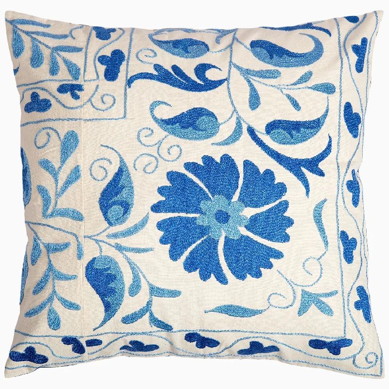 Cotton Pillows for Natural ComfortTwisting Decorative Pillow