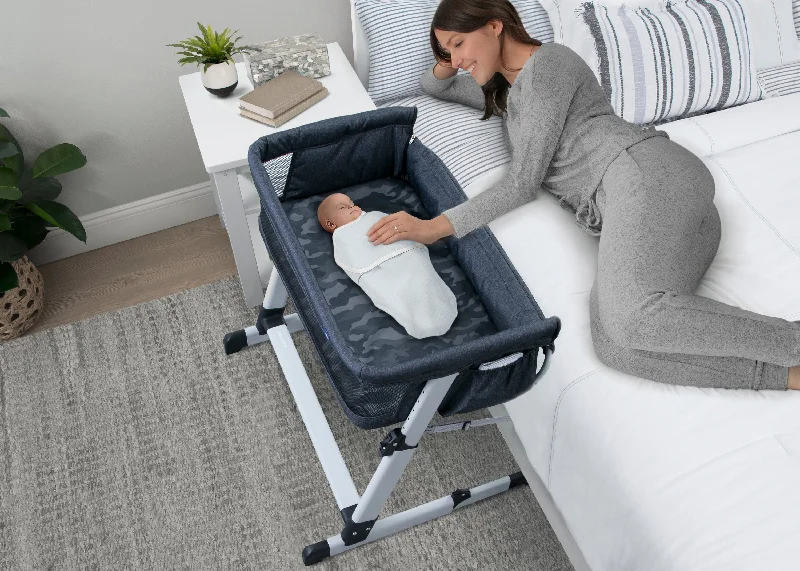 Latex mattresses with natural bounce and breathabilitybabyGap Whisper Bedside Bassinet